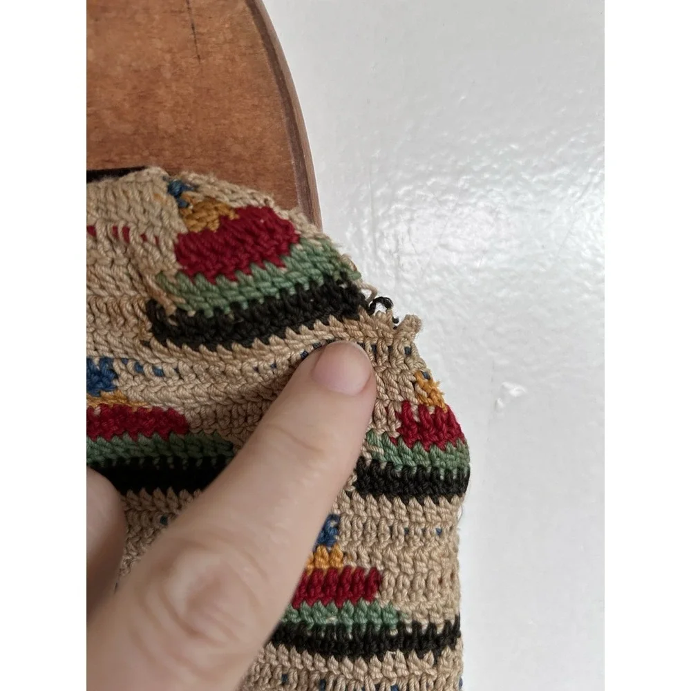 Vintage Tapestry Tight Knit Craft Bag Crochet Needlework Knitting Wood Handles - Picture 7 of 16